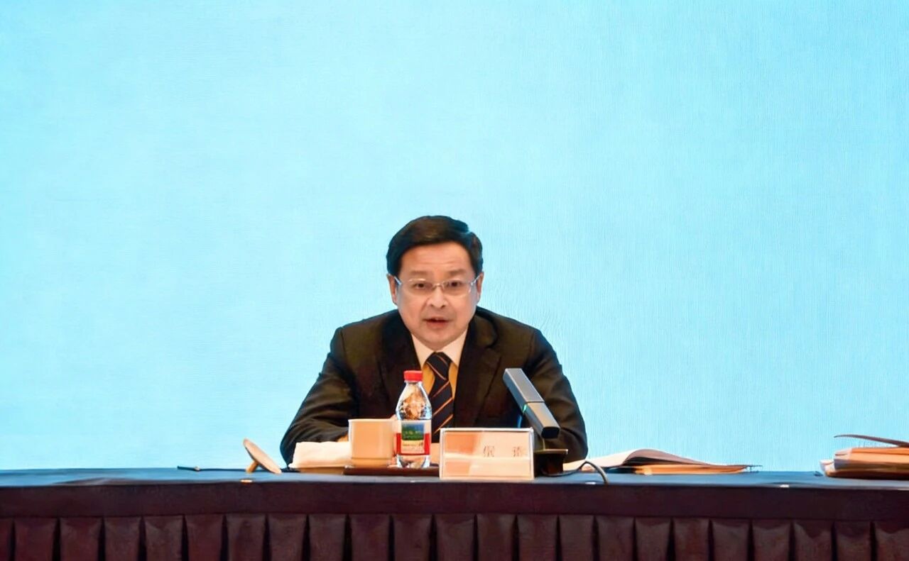 91视频
召开2026年度工作会议暨第一届职工代表大会第五次